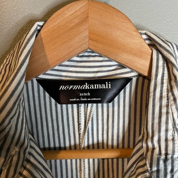 Norma Kamali Cap Sleeve Seersucker Stripe Tie Waist Shirt Dress - Picture 8 of 10